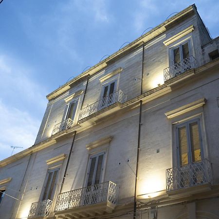 Palazzo Cavour Bed and Breakfast Lecce Esterno foto