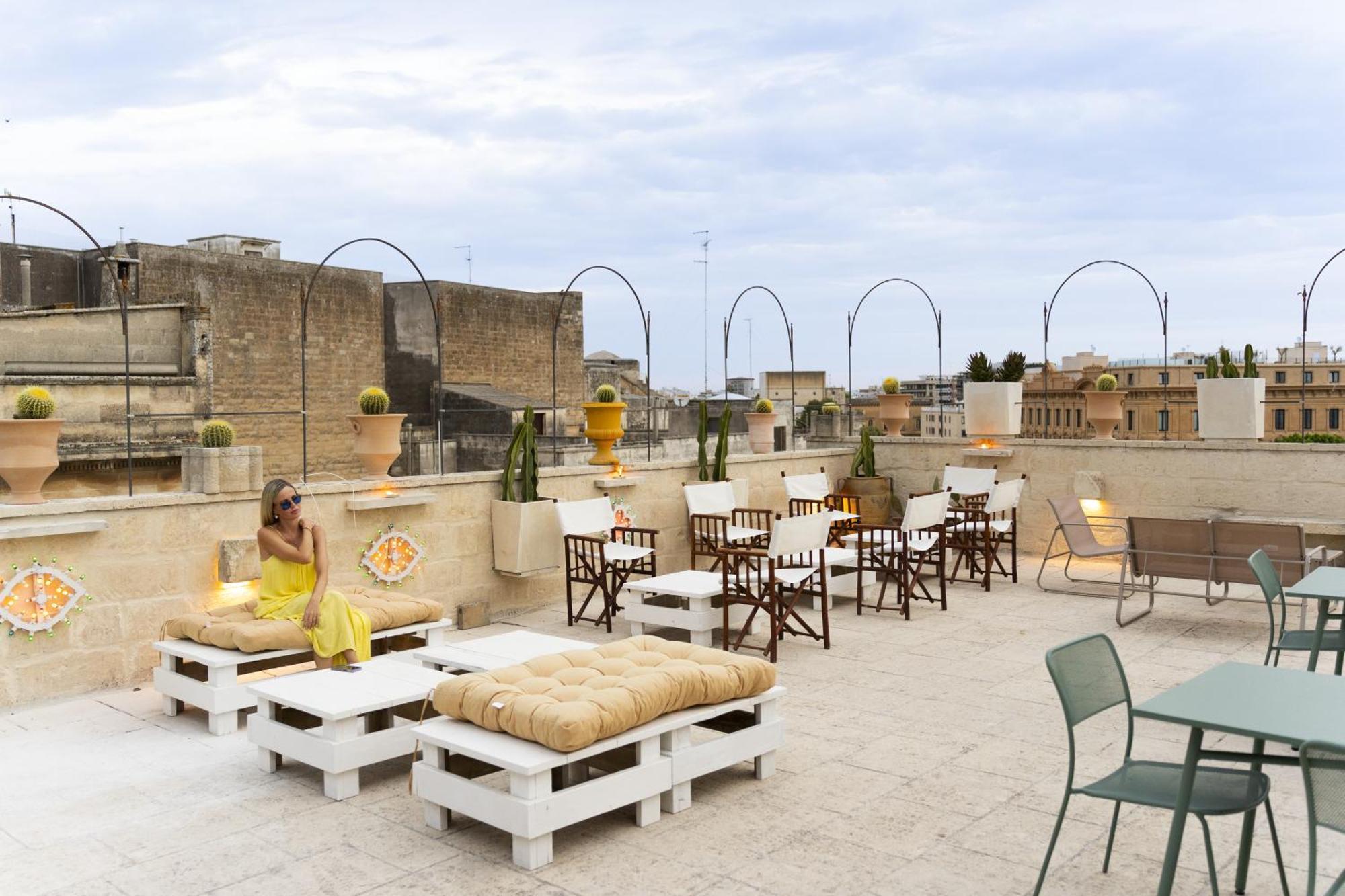 Palazzo Cavour Bed and Breakfast Lecce Esterno foto