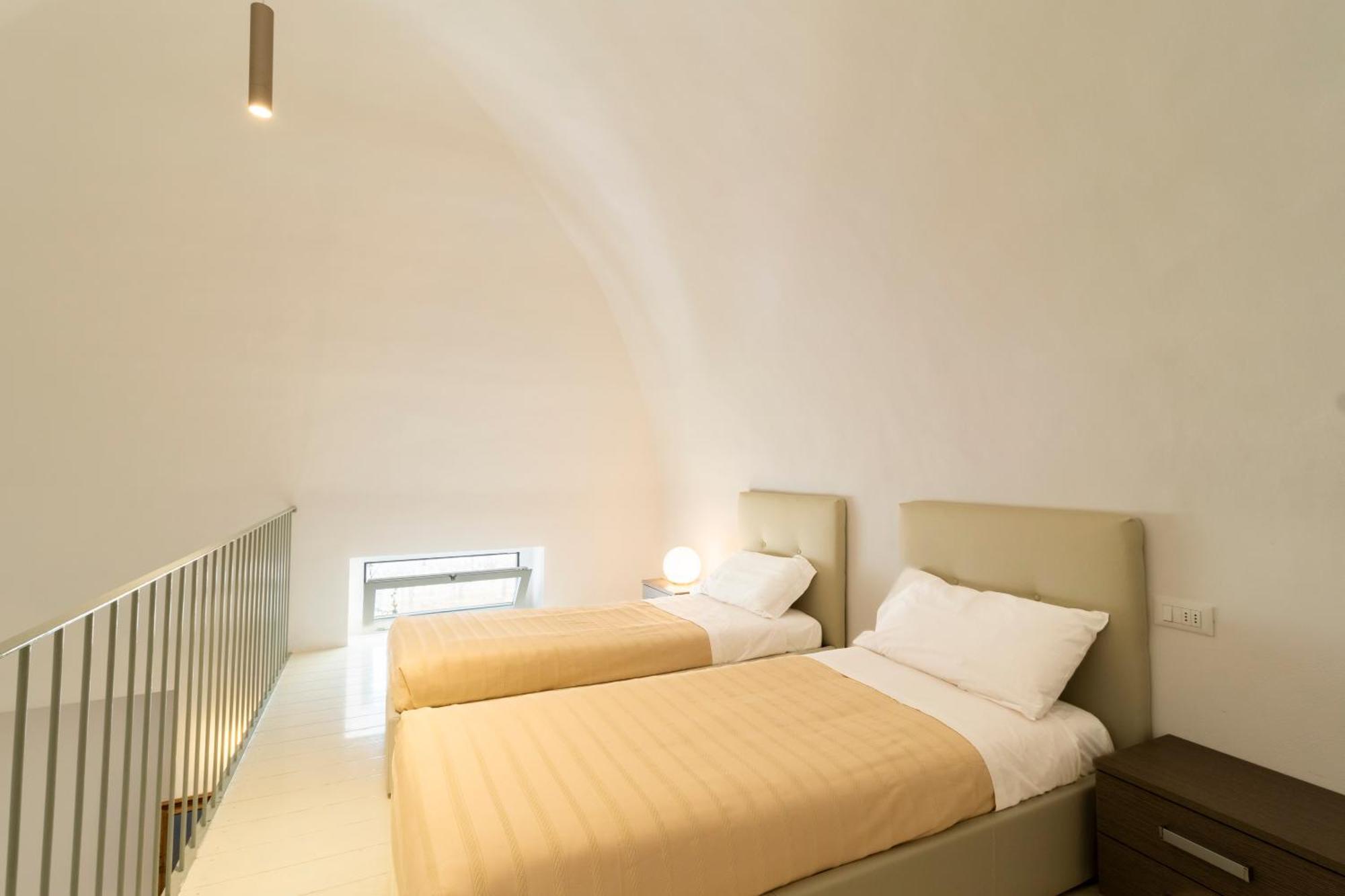 Palazzo Cavour Bed and Breakfast Lecce Esterno foto