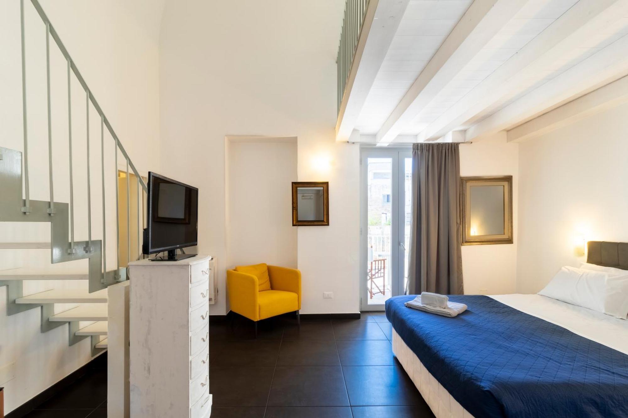 Palazzo Cavour Bed and Breakfast Lecce Esterno foto